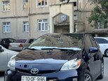 Toyota Prius-4