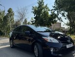Toyota Prius-11