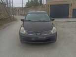 Nissan Tiida-1