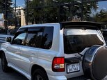 Mitsubishi Pajero io-5
