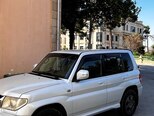 Mitsubishi Pajero io-2
