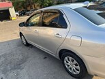 Toyota Yaris-4