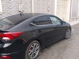Hyundai Elantra-3