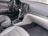 Hyundai Elantra-6