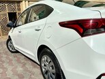 Hyundai Accent-5