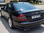 Mercedes E 320-5