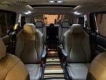 Kia Carnival-13