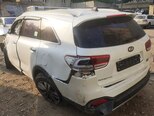 Kia Sorento-4