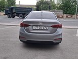 Hyundai Accent-6