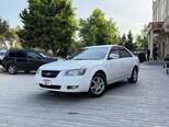 Hyundai Sonata-2