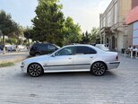 BMW 523-7