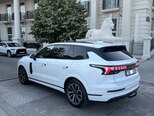 Lynk & Co 09-6