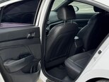 Hyundai Elantra-13