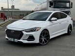 Hyundai Elantra-9