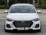 Hyundai Elantra-1