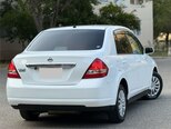 Nissan Tiida-9