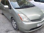 Toyota Prius-2