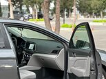 Hyundai Elantra-17