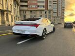 Hyundai Elantra-6
