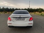 Mercedes E 300-7