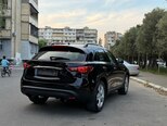Infiniti FX35-10