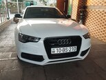 Audi A5-1