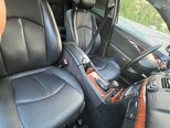 Mercedes E 220-12
