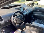 Toyota Prius-11