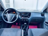 Kia Rio-12