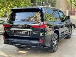 Lexus LX 450d-15