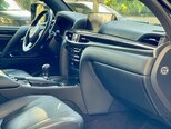 Lexus LX 450d-6