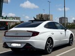 Hyundai Sonata-2