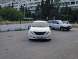 Hyundai Sonata-2