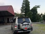 Mitsubishi Pajero-2