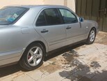 Mercedes E 200-5