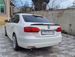 Volkswagen Jetta-9