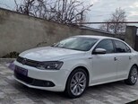 Volkswagen Jetta-10