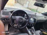 Volkswagen Jetta-11