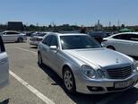 Mercedes E 220-4