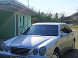 Mercedes E 280-12
