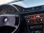 Mercedes 230 E-13