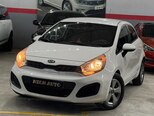 Kia Rio-1