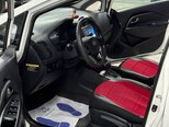Kia Rio-12
