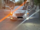 Mercedes E 240-2