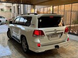 Toyota Land Cruiser-9