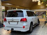 Toyota Land Cruiser-10