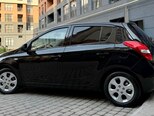 Hyundai i20-12