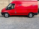 Ford Transit-10