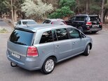 Opel Zafira-10