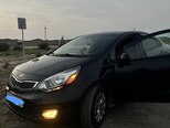 Kia Rio-5